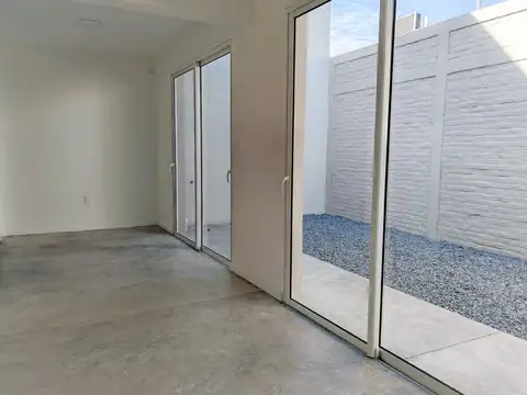 CASA CENTRICA EN ALQUILER