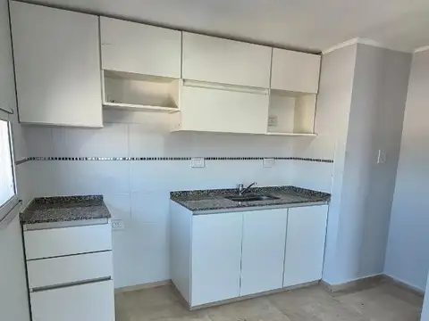 Departamento en Alquiler en San Nicolas De Los Arroyos, $ 650.000
