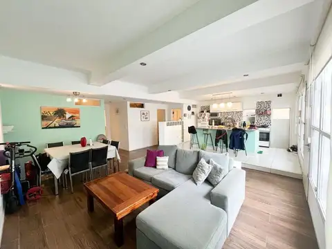 Depto Tipo Casa en Venta 18 años