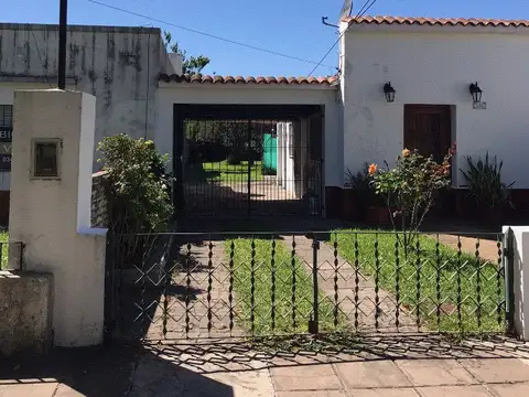 CASA IDEAL PARA CONTRUIR EDIFICIO EN PLENO CENTRO