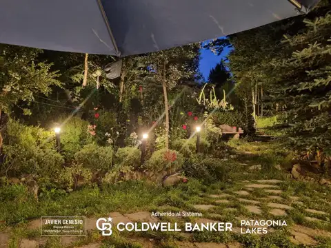 VENTA Casa 200m2 Lote 1200m2 Barrio LAS LOMAS Villa la Angostura