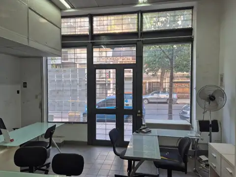 LOCALES - A LA CALLE - PARQUE CHACABUCO, CAPITAL FEDERAL