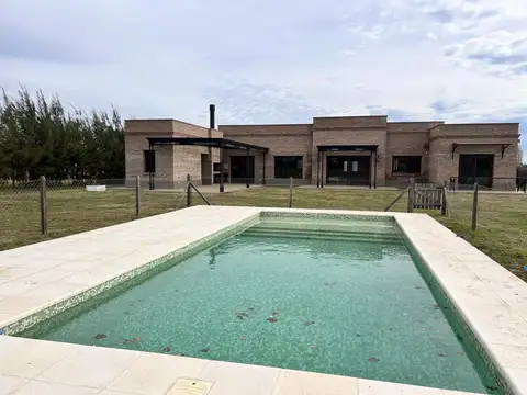 Casa en Venta en Chacras De La Cruz, USD 369.800