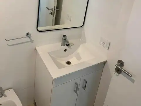 Departamento Monoambiente en alquiler - 1 Baño - Coghlan