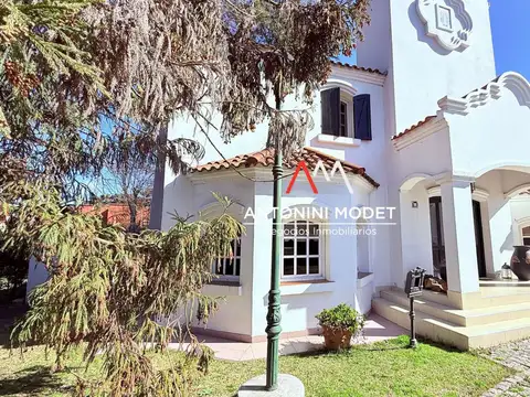 CASA EN VENTA EN MAPUCHE C.C