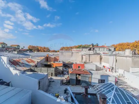 VENTA DE OFICINA  GARAGE PARQUE BATLLE  RENTA 7%