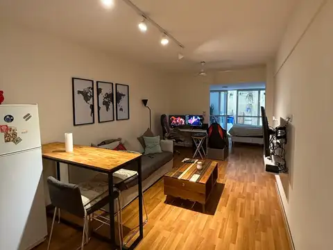 PB reciclada con patio Apto Profesional