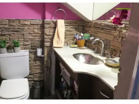 Casa en Venta con 3 cocheras