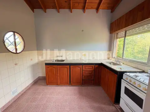 Depto Tipo Casa 2 ambientes con 1 baño