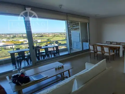 Departamento en Venta con 2 cocheras