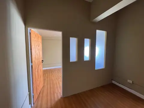 Oficina en Alquiler en Centro, $ 500.000