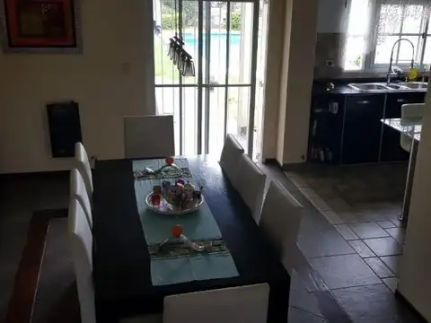 Casa en Venta en El Palomar, USD 298.000