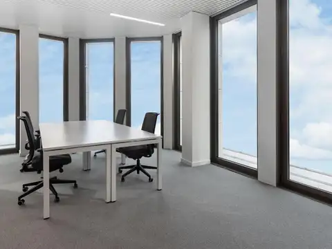 Plaza Building, Distrito Quartier, 320 Presidente Ramon Castillo Av