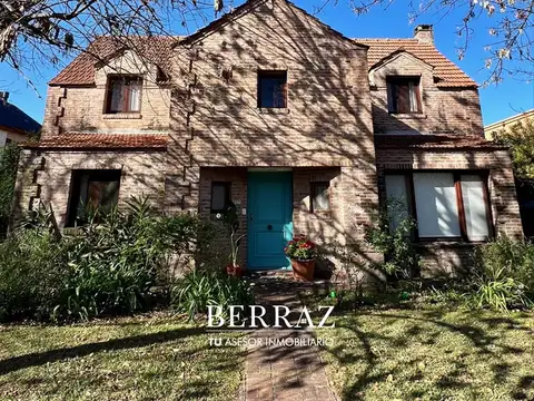 Casa venta 7 ambientes en El Molino Pilar lote de 816,57 m2