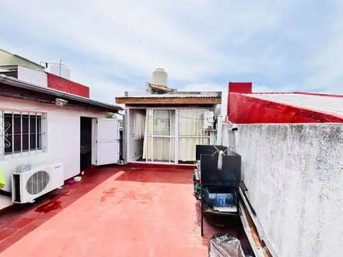 Venta PH 4 ambientes balcon, quincho y terraza