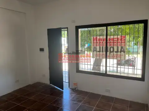 Local en Alquiler en Concordia, $ 300.000