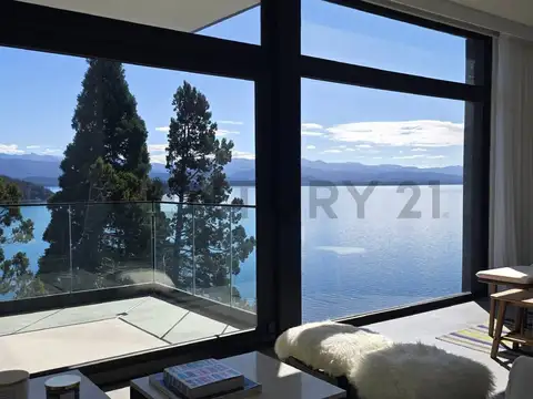 Av. Bustillo 7400, Piso 4