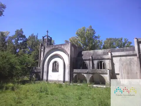 23 hectáreas y un histórico Monasterio en Brandsen