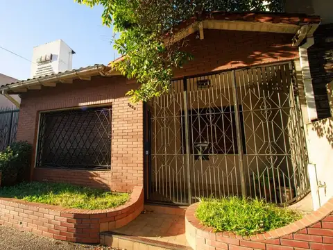 ESPECTACULAR CASA EN VENTA 6 AMB EN VILLA MARTELLI