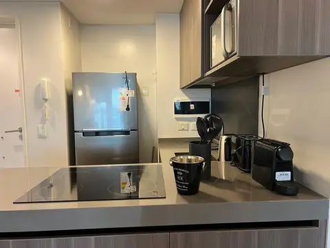 Departamento en Alquiler con 1 cocheras