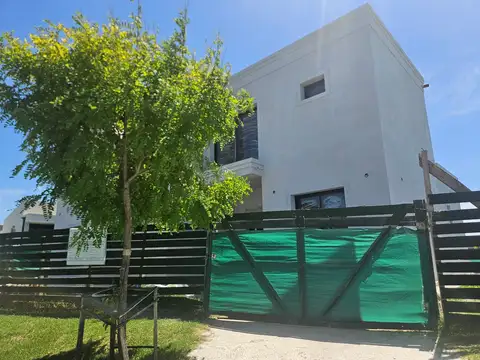 Casa en Venta al Este