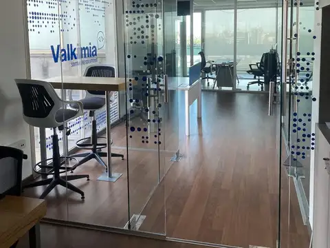 VENTA - OFICINA PISO EXCLUSIVO   4 COCHERAS - ZONA TRIBUNALES