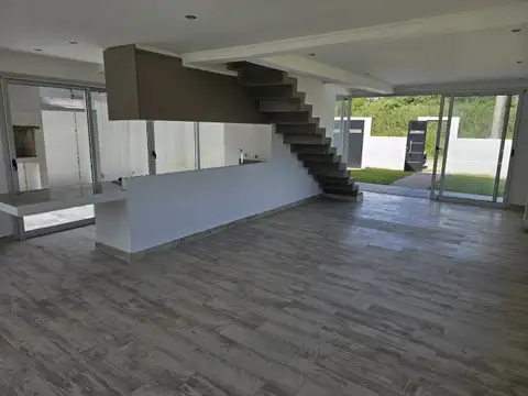 Casa en Venta en Victoria, USD 150.000