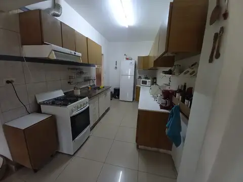 Casa 5 ambientes con 1 baño