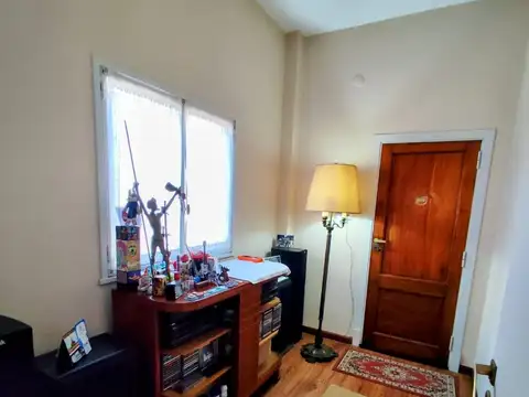 HEMOSA CASA  AMERICANA EN CALLE  ALFONSIN