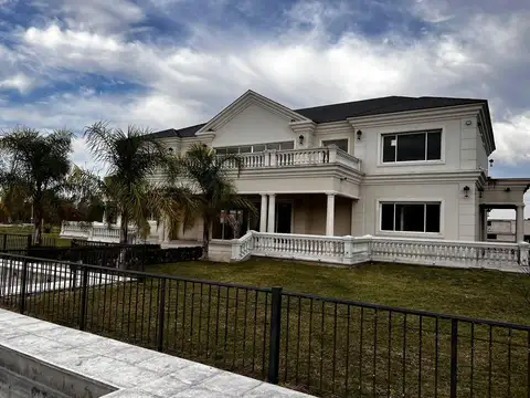 Terreno en Chateau Pilar