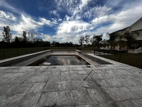 Terreno en Venta en Chateau Pilar, USD 135.000