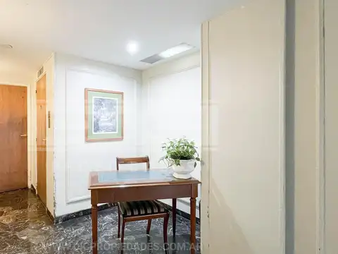 Departamento en Venta en Vicente Lopez Vias / Maipu, USD 189.000