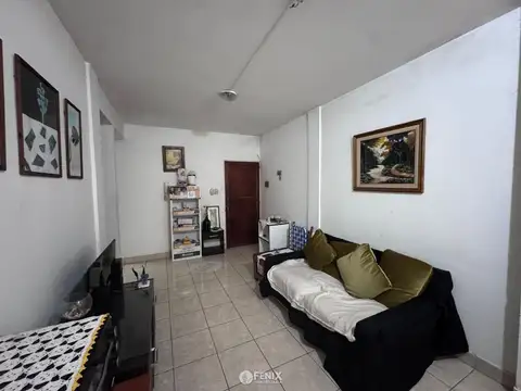 Avenida Martín Fierro y Amalia Vera