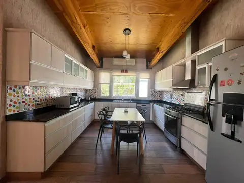 Casa 3 ambientes con 3 baños