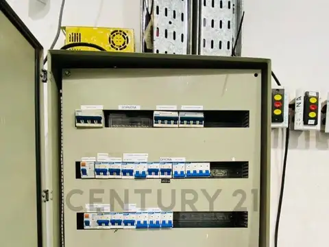 Av Sesquicentenario 1200