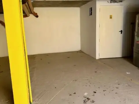 25 De Mayo e/ Coronel Suarez y Tomas Guido