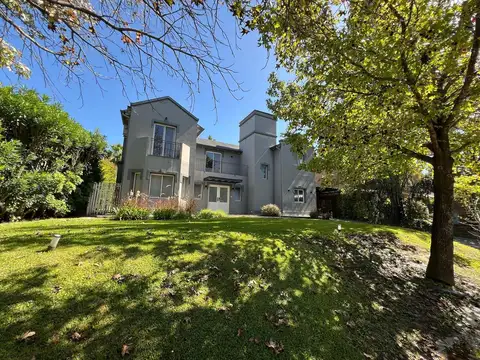 Casa en Venta de 4 dormitorios