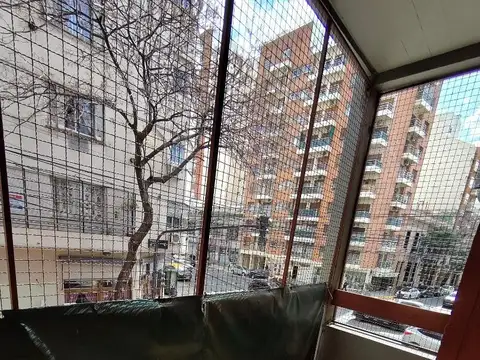 3 amb fte bcon lum! lav mb.ubicac 1cda Italiano $750000.