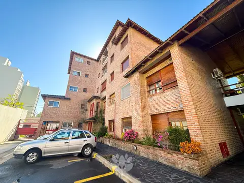 Departamento en venta – 4to piso al frente (Calle 16, La Plata)