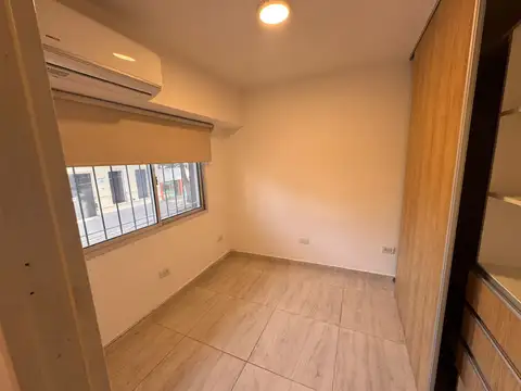 Departamento en Alquiler en Abasto, $ 380.000