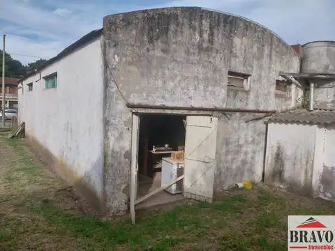 Galpón en venta sobre lote de 475m2 ubicado en Zona Sur