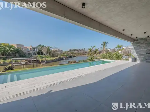 Casa en Venta al Noreste