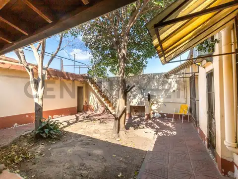 Ingeniero Huergo 3400, Piso 0