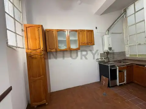 ALQUILER OFICINA/ CONSULTORIO EN RECOLETA