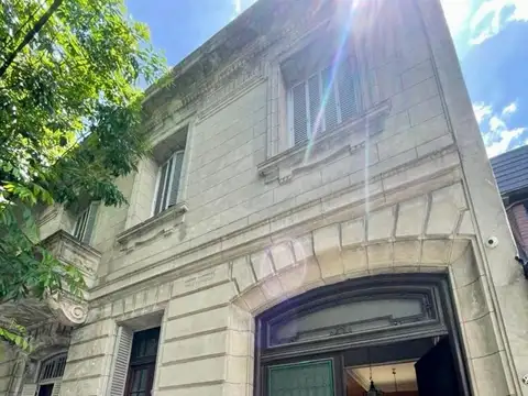 Dr. Juan Felipe Aranguren  al 2500