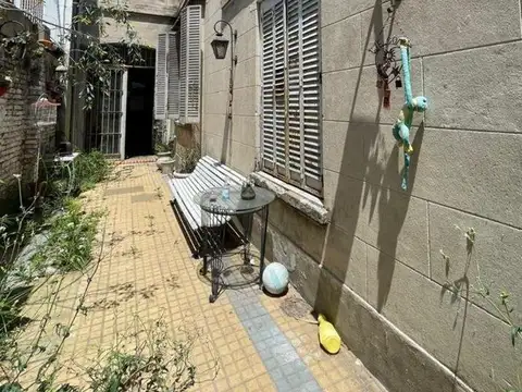 VENTA CASA EN LOTE PROPIO 250 M2 EN FLORES