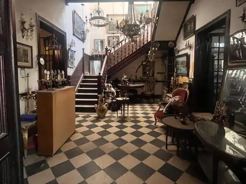 Dr. Juan Felipe Aranguren  al 2500