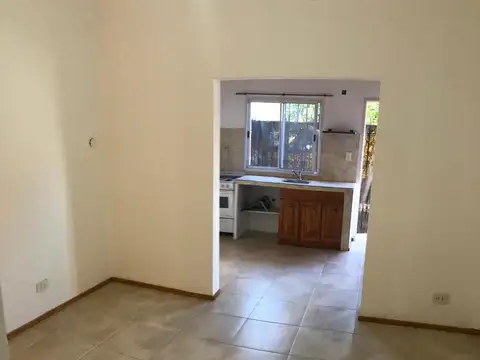 Depto Tipo Casa en Alquiler en Beccar-Vias/Rolon, $ 500.000