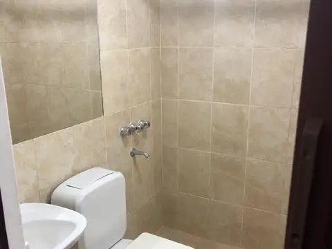 Depto Tipo Casa en Alquiler 15 años