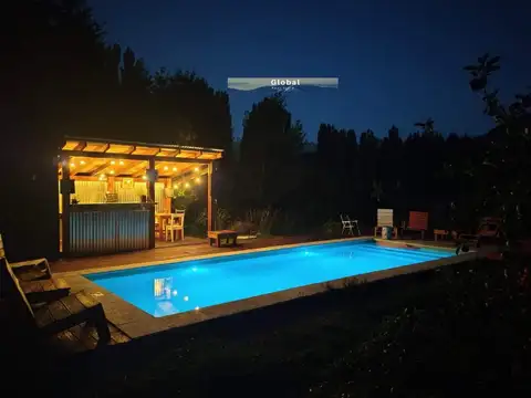 CHACRA CON CASA Y CABAÑAS, MALLÍN AHOGADO BOLSÓN, PATAGONIA ARGENTINA